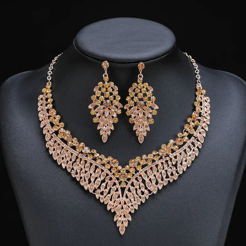 3-Piece Women’s Starry Sky Jewelry Set – Spike Leaf Necklace & Earrings Set