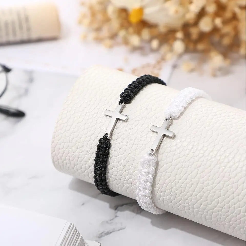 Unbreakable Bond – Hand-woven Adjustable Colored String Couples Versatile Bracelet