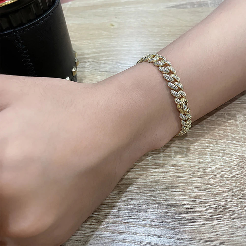 gold-hand-bracelet-chain